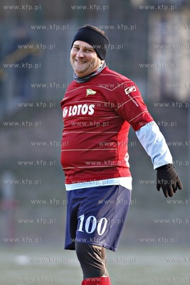 Gdansk. Boisko przy ul. Traugutta.  Sylwestrowy mecz...