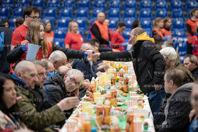 Hala 100-lecia Sopotu. Wielkanocne śniadanie dla potrzebujących....