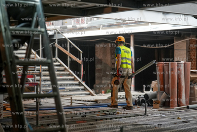 Rewitalizacja Hali Targowej w Gdańsku już na półmetku....