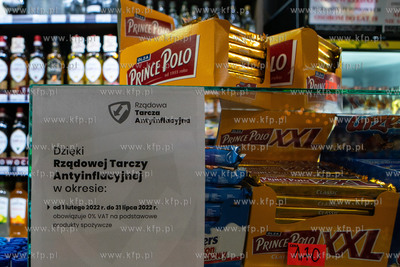 Gdańsk. Sklep spożywczy "Dobry Sklep" przy ulicy...