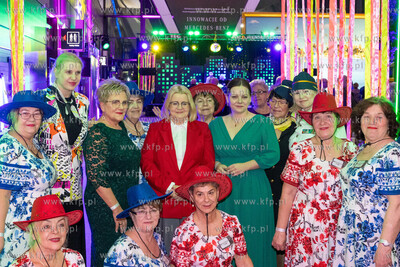 Port Lotniczy Gdańsk im. Lecha Wałęsy. Bal seniora...