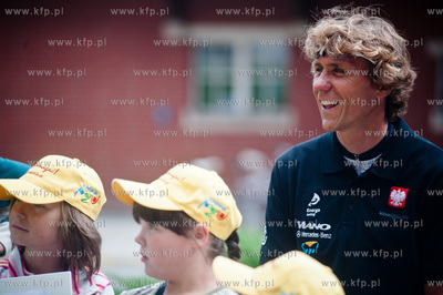 Politechnika Gdanska. Start wyprawy rowerowej do okola...