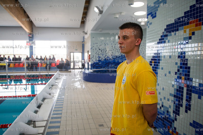 Pruszcz Gdanski. Uroczyste otwarcie krytej
plywalni...