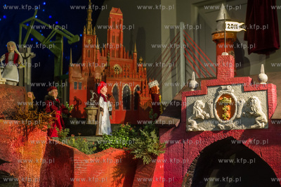 Gdansk. Ruchoma Szopka Bozonarodzeniowa w kosciele...