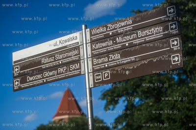 Gdańsk. Tablice systemu informacji miejskiej. 17.07.2017...