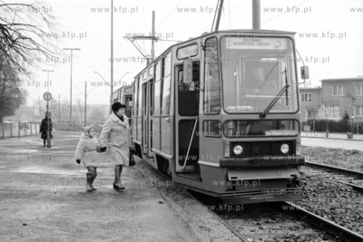 Przystanek tramwajowy na ulicy Chlopskiej, niedaleko...