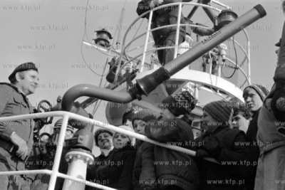 Członkowie młodzieżowych drużyn ochotniczych straży...