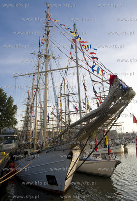 Gdynia. Zlot zaglowcow - The Tall Ships Races 2009....
