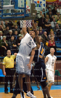 Slupsk, koszykowka Energa Czarni Slupsk vs Asseco Prokom...