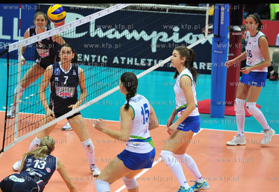 Ergo Arena. Liga Mistrzyn. Mecz Atom Trefl vs. Asystel...