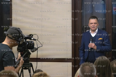 Mobilna Konwencja partii Polska 2050. Spotkanie Szymona...