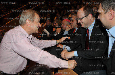 Gdansk. Filharmonia Baltycka. Areopag Gdanski. Debata...