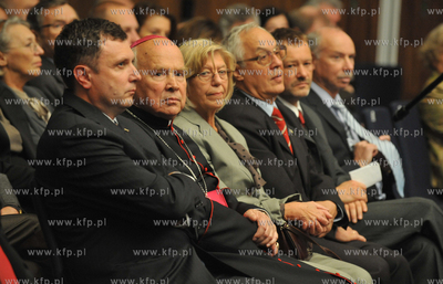 Nadanie honorowego obywatelstwa Sopotu arcybiskupowi...