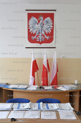 Egzamin gimnazjalny w gimnazjum nr 12 im Marii Sklodowksiej-Curie...