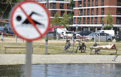 Gdańsk-Wrzeszcz, osiedle Garnizon. Staw, oczko wodne...