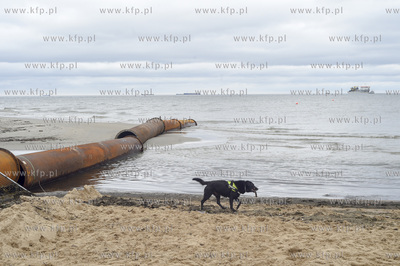 Gdańsk Brzeźno. Refulacja plaży w kierunku Przymorza...