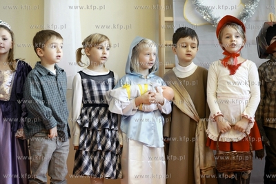 Dzieci z przedszkola nr 2  im. Jana Brzechwy wystapiły...