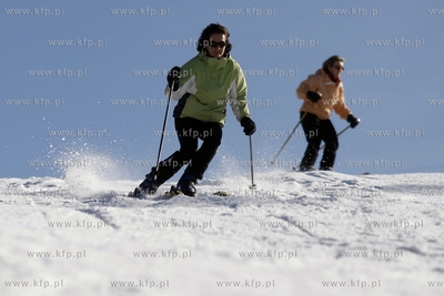 Wieżyca koło Szymbarka. Stok narciarski. 04.03.2012...