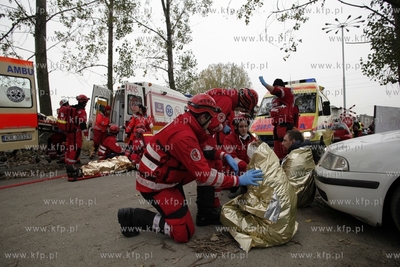 Gdansk. Manewry grup ratowniczy?ch Reborn 2012.
27.10.2012
fot....