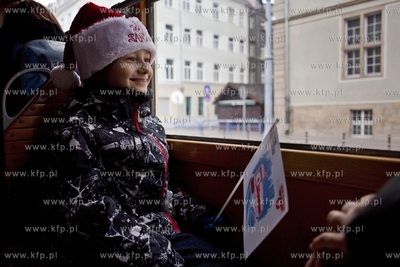 Mokołajkowy tramwaj typuN z 1952r. na trasie Strzyża...