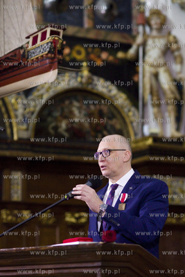 Gdańsk. Dwór Artusa. Wręczenie nagród Świadek...