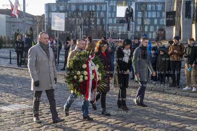 Plac Solidarności w Gdańsku. Uroczystość złożenia...