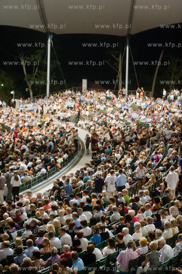 Sopot. Inauguracja nowej Opery Lesnej. Spektakl pt...