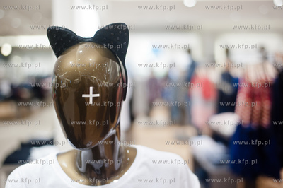 Gdynia. CH Riviera. Otwarcie salonu multibrandu Van...