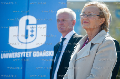Gdansk. Batycki Kampusu Uniwersytetu Gdanskiego. Uroczystosc...