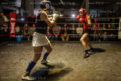 Klub bokserski Ring3city na terenie stoczni gdanskiej....