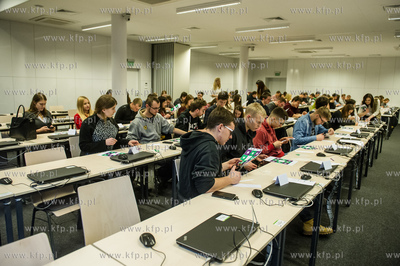 Centrum Nauczania Matematyki i Ksztalcenia na Odległosc...