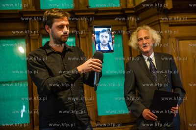 Ratusz Staromiejski w Gdansku. Uroczystosc wreczenia...