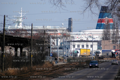 ul. Oliwska, Gdansk Nowy Port. n/z ulica Oliwska, w...