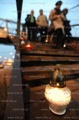 Przystanek Gdynia Stocznia. Obchody 38 rocznicy wydarzen...