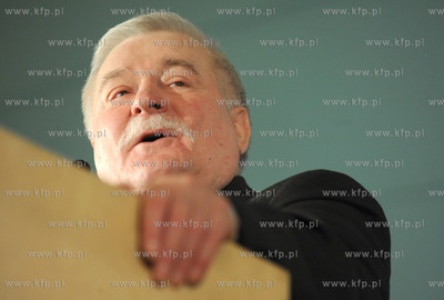 Gdansk. Konferencja W przededniu wielkiej zmiany. Okragly...