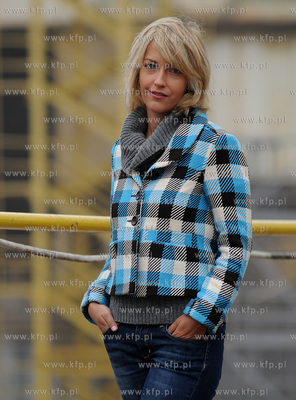 Sesja zdjeciowa aktorki Magdy Waligorskiej na terenie...