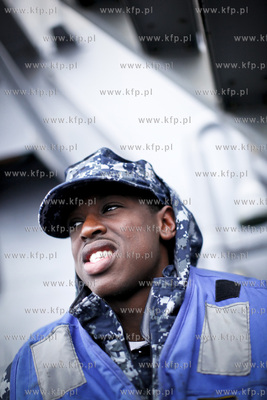 Zatoka Gdanska. Okret Marynarki Wojennej USA, USS RAMAGE...