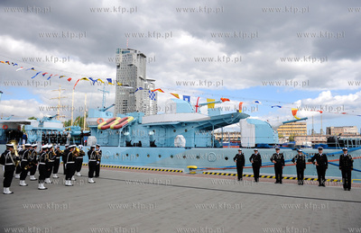 Gdynia. Swieto Marynarki Wojennej. Uroczystosc zmiany...