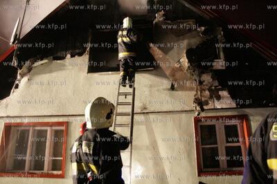Pozar domu na ulicy Ornitologow 4 w Gdansku - Gorkach...