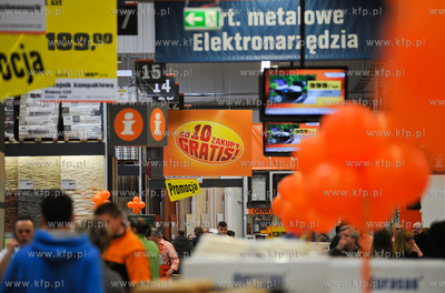 Gdansk Szadolki.. Otwarcie nowego centrum handlowego...
