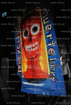 Kosciol Sw. Jana w Gdansku. Performance Swiatynia Sztuk...