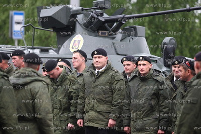 Kaliningrad , Rosja 09.05.2014 Parada na Placu Zwyciestwa...