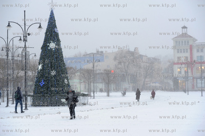 Sopot. Wichura i sniezyca w Sopocie. 05.01.2017 fot....