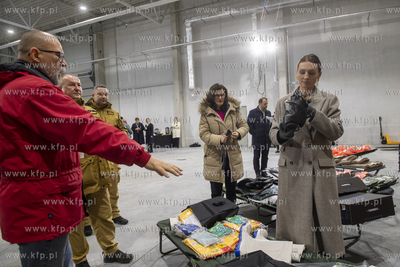 Ochrona Ludności i Obrona Cywilna - briefing w magazynie...