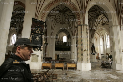 Kosciol sw. Katarzyny w Gdansku po pozarze.
23.05.2006
fot....