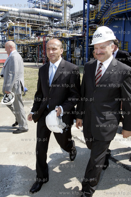 Gdansk. Premier Kazimierz Marcinkiewicz z wizyta w...