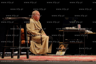 .Centrum Świętego Jana w Gdańsku. Jerzy Stuhr w...