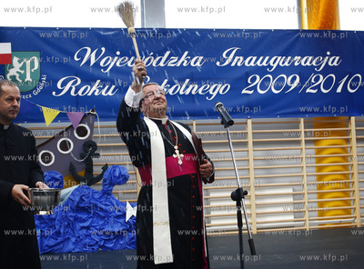 Straszyn kolo Gdanska. Zespol Szkol im. Ignacego Krasickiego....