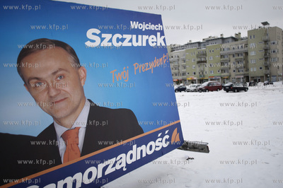 Billboard wyborczy Wojciecha Szczurka na gdanskiej...
