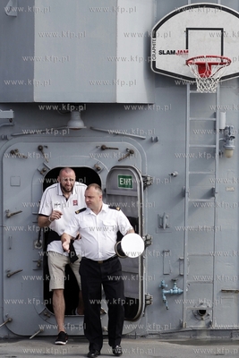 Wizyta koszykarzy kadry narodowej Polski Adama Waczynskiego,...